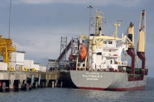 Activan protocolos por llegada de buque desde China a Coronel