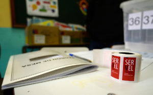 La estrategia y eslogan que utilizarán los partidos para el apruebo y el rechazo