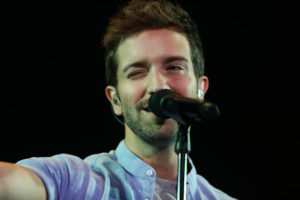 Romanticismo y humor: los tres artistas de la cuarta noche de Viña 2020