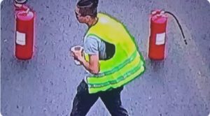 Detienen a sujeto que cobraba 