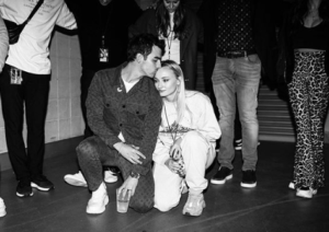 Sophie Turner está esperando su primer hijo con Joe Jonas
