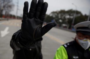 Coronavirus: violentas detenciones en China contra quienes no usen mascarillas