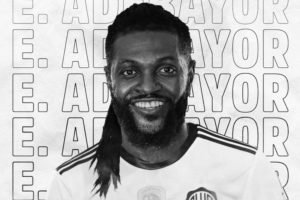 Refuerzo de lujo: Olimpia de Paraguay confirmó la llegada de Emmanuel Adebayor
