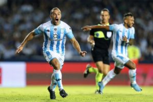 De la mano de Beccacece, Marcelo Díaz vuelve a la trascendencia en Racing