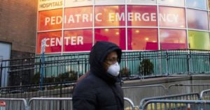 Estados Unidos supera a China en contagios de coronavirus y cifra en más de 85 mil las personas infectadas