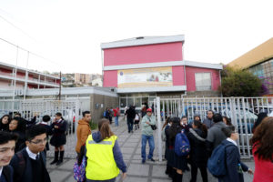 Nuevo protocolo: colegios con dos casos de coronavirus suspenderán clases