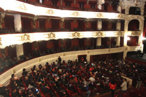 Teatro Municipal suspende funciones de la sala principal a partir del lunes