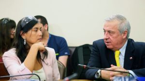 El enfrentamiento entre el ministro Jaime Mañalich y el Colegio Médico por el coronavirus