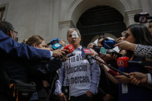 La demanda por incumplimiento de derechos sindicales que enfrenta el Colegio de Profesores