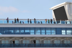 Pasajeros de crucero varado en Puerto Montt fueron 