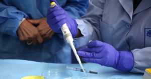 ISP y clínica privada se enfrentan por retraso en la entrega de resultados del coronavirus