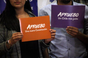 La receta de campaña de los partidarios del apruebo en RN por falta de recursos