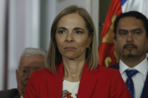 Isabel Plá cede a las presiones y renuncia al Ministerio de la Mujer