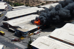 Ministra Rubilar entrega detalles de gigantesco incendio en bodegas de Pudahuel