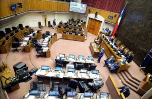 Diputados UDI solicitan sistema votación a distancia en el Congreso por coronavirus