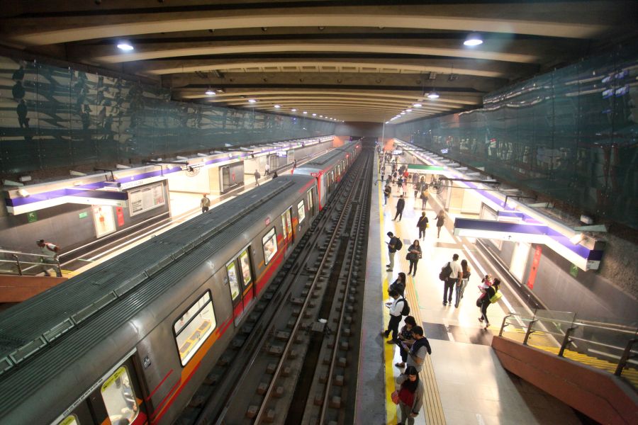 Metro estudiantes secundarios