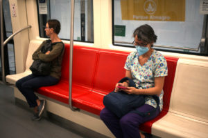 ¿Cuánto puede durar el coronavirus sobre las superficies?