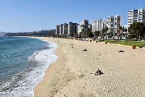 Coronavirus: Armada prohíbe desplazamiento a residencias costeras en Valparaíso