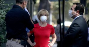 Matthei defiende cuarentena: “Cualquier irresponsable nos puede poner en peligro