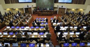 Despachan al Senado proyecto que protege a trabajadores de efectos de pandemia