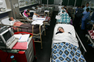 El decreto que permite al Gobierno usar camas de hospitales privados por coronavirus