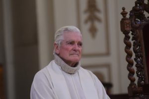 Mariano Puga fue internado en Hospital UC y se encuentra 