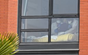 Veinte adultos mayores murieron de coronavirus en un asilo en España