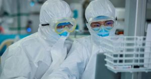 Más de 50 doctores han muerto en Italia a causa del coronavirus