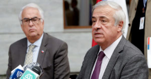 Jaime Mañalich descarta que clases presenciales se retomen el 27 de abril