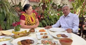 AMLO sigue ignorando medidas contra el coronavirus: 