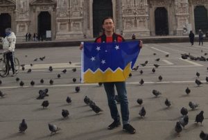 La historia del hincha chileno que viajó a Italia y se quedó sin ver al AC Milan por culpa del coronavirus