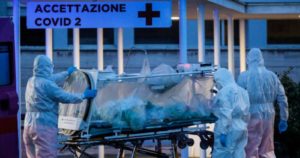 Dramático récord mundial: Italia registra casi 1.000 muertes en un día por coronavirus