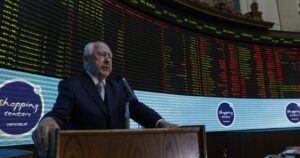 Horst Paulmann asegura que apertura de malls sería un 