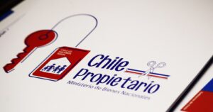 Bienes Nacionales informa a 3.466 familias que son dueños de sus propiedades