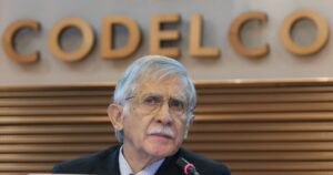 Codelco: CDE se querella por cohecho en contra del expresidente Nelson Pizarro