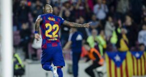 Quique Setién respalda a Arturo Vidal: 