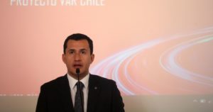 Enrique Osses y el VAR en Chile: 