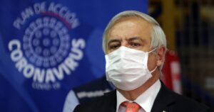 Mañalich rechaza cuarentena total: 