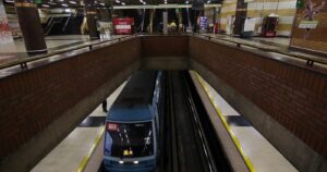 Metro anunció la apertura completa de la estación Baquedano para la primera semana de mayo