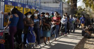 Coronavirus: número de infectados sin nexo se cuadruplica y OMS advierte sobre sus riesgos