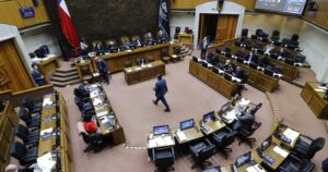 Avanza proyecto que suspende cortes de servicios básicos por no pago