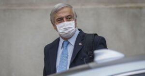 Ministro Jaime Mañalich cierra su cuenta de Twitter por amenazas