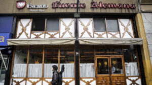 Fuente Alemana suspenderá contrato de trabajadores ante millonarias pérdidas