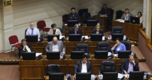 Oposición cuestiona medidas tomadas por el Gobierno sobre recomendación de apertura de Malls