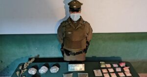 Detienen a traficante en Copiapó: decomisaron más de mil dosis de marihuana, armas y dos millones de pesos en efectivo