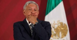 Coronavirus en México: la insólita justificación de AMLO para no ocupar mascarilla con más de 16 mil contagiados