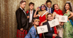 Amor. Boda. Azar: la comedia romántica perfecta para estos días de Semana Santa