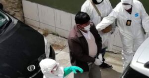 Detienen a alcalde de Bolivia por permitir fiesta donde se propagó el coronavirus