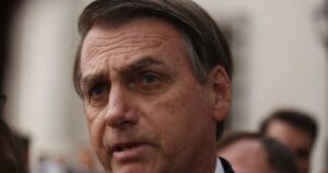 Jair Bolsonaro destituye a su ministro de Salud en medio de la pandemia del coronavirus
