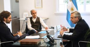 Piñera y Alberto Fernández conversan 45 minutos tras polémica por videoconferencia con la oposición